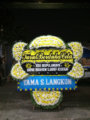 Papan Bunga Duka di Sambongpari
